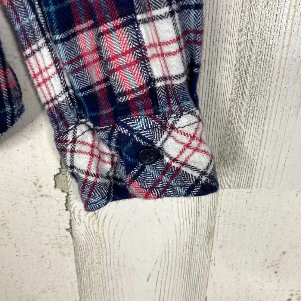 Beach Lunch Lounge Plaid Flannel Shirt Size M - Picture 6 of 8